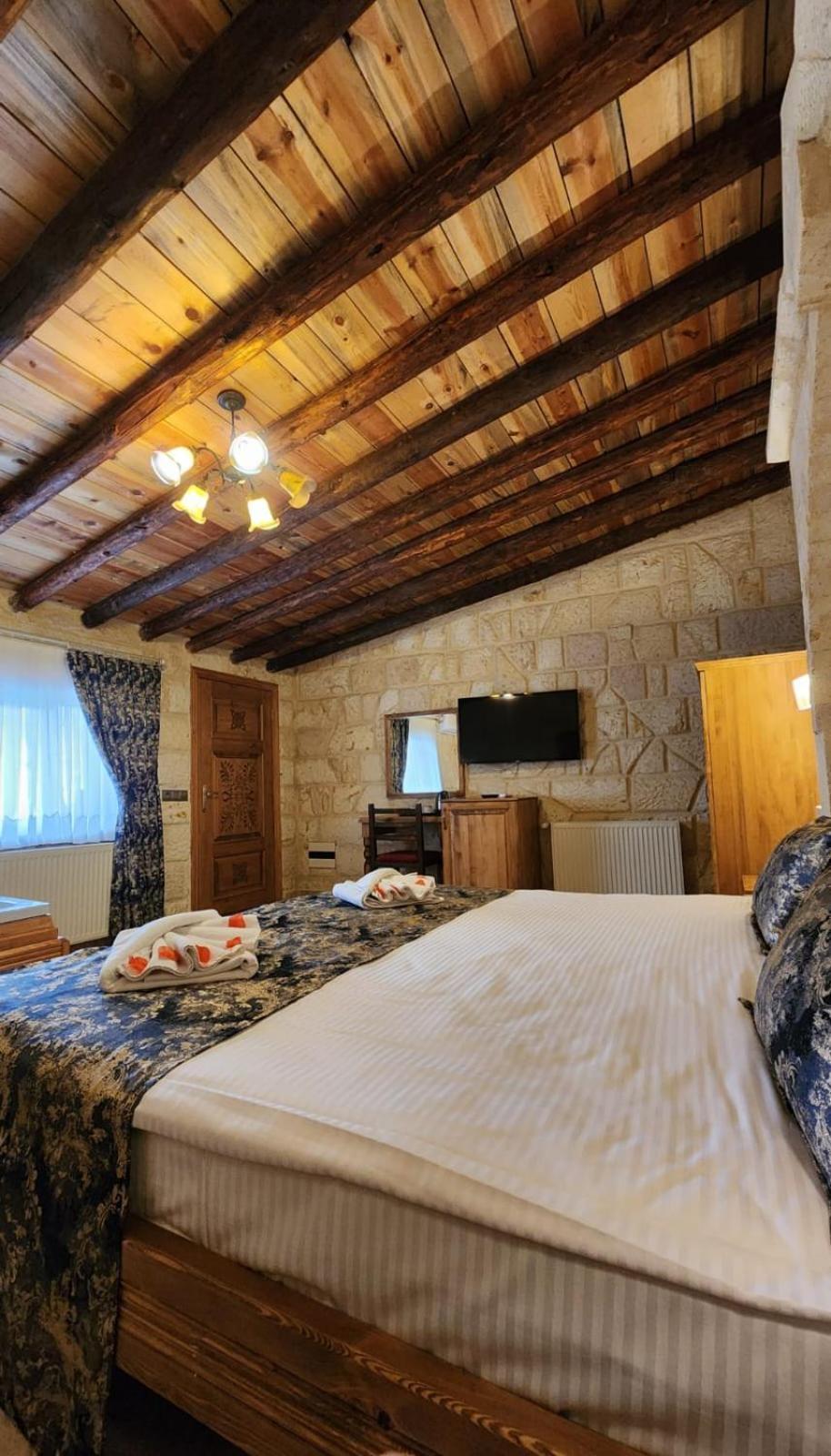 Yildiz Hotel Юргюп Екстериор снимка