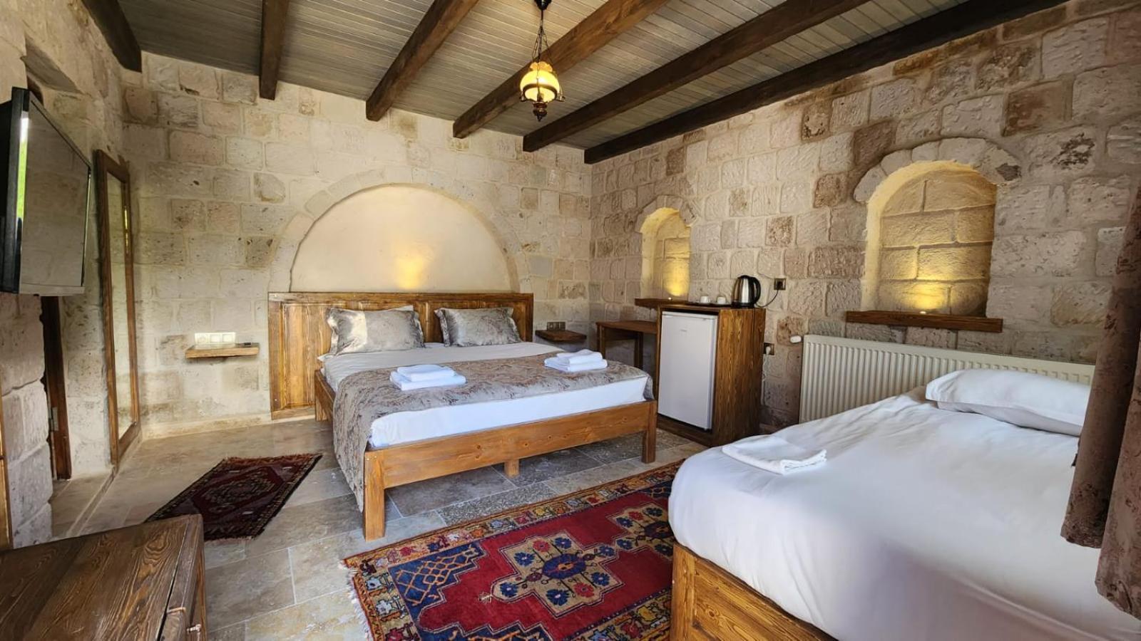 Yildiz Hotel Юргюп Екстериор снимка