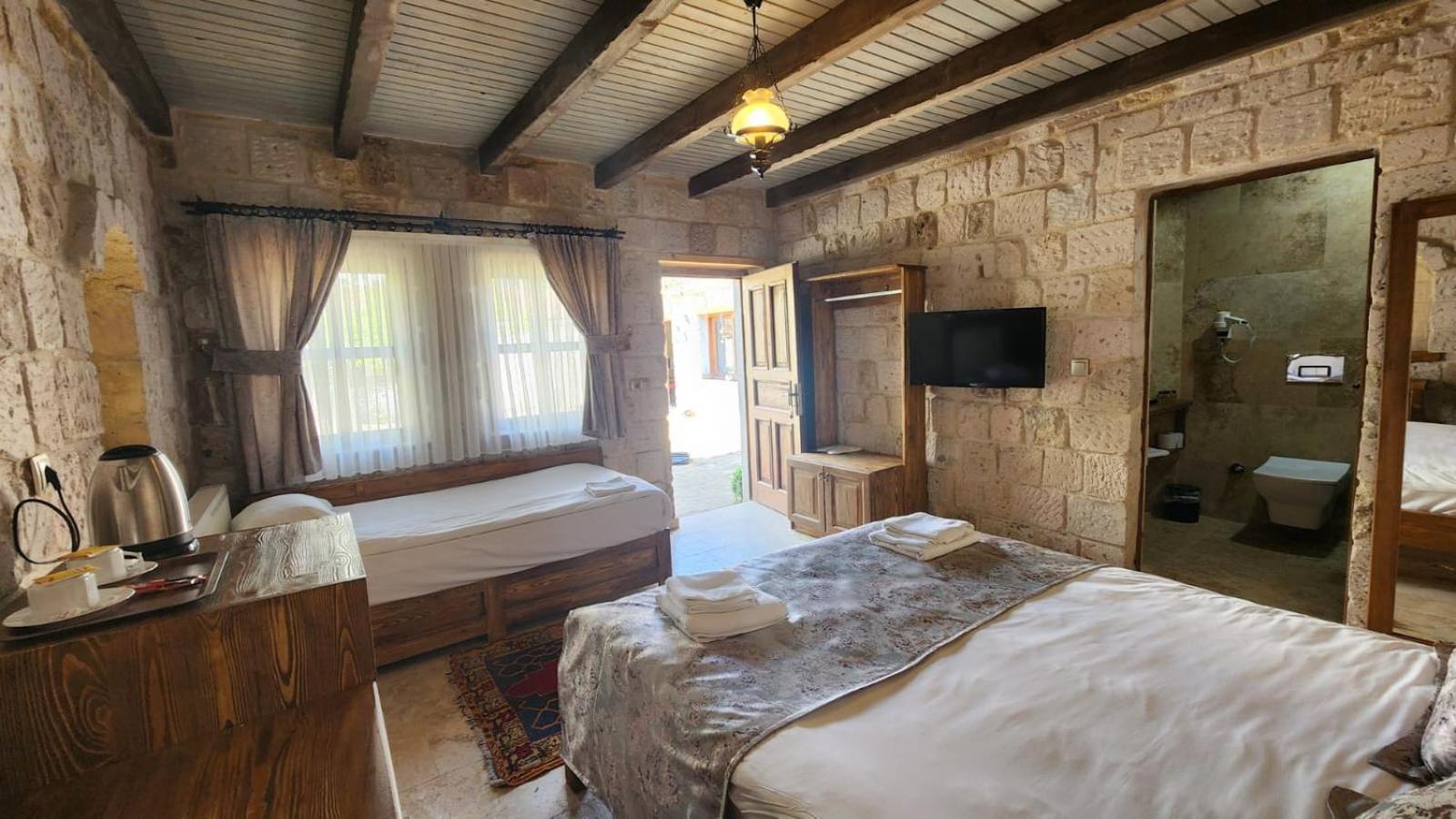 Yildiz Hotel Юргюп Екстериор снимка